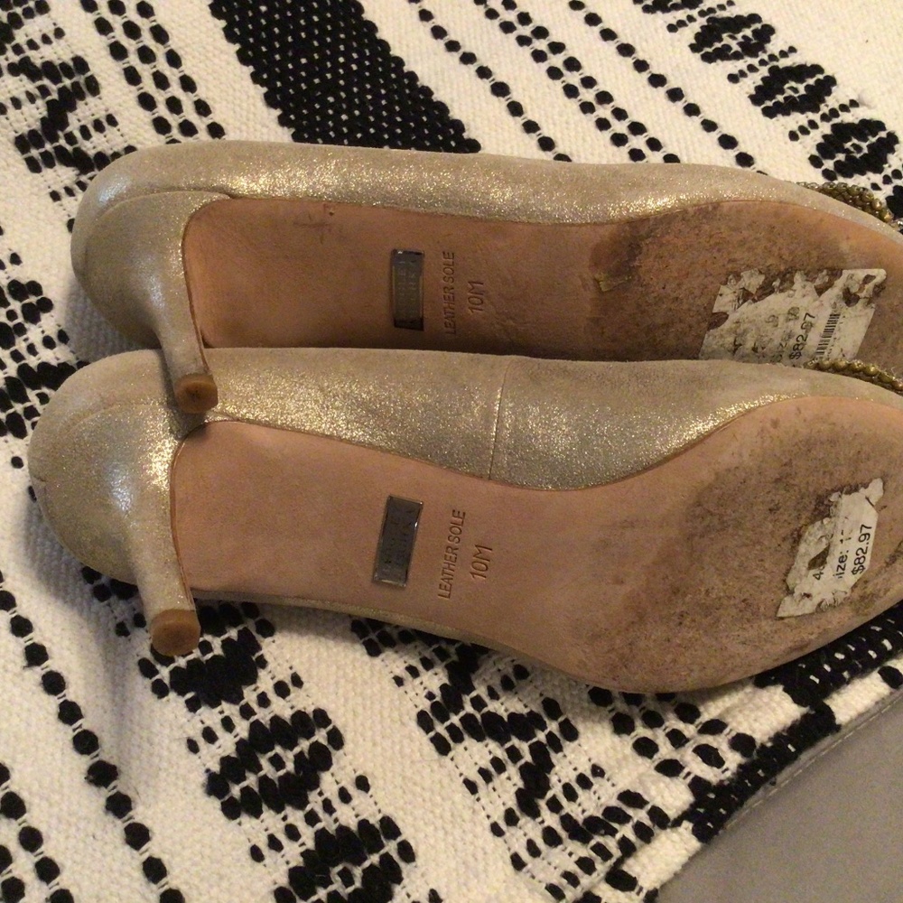 Gold Radgley Mischka dress shoes